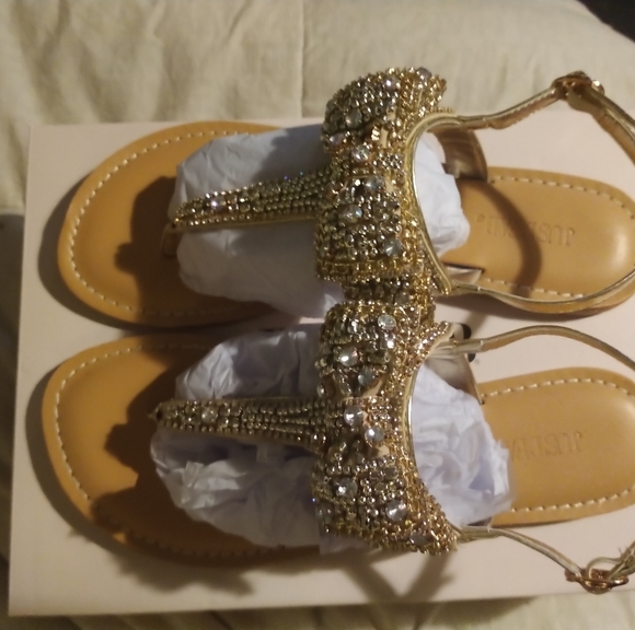 Sandals - Picture 2 of 3